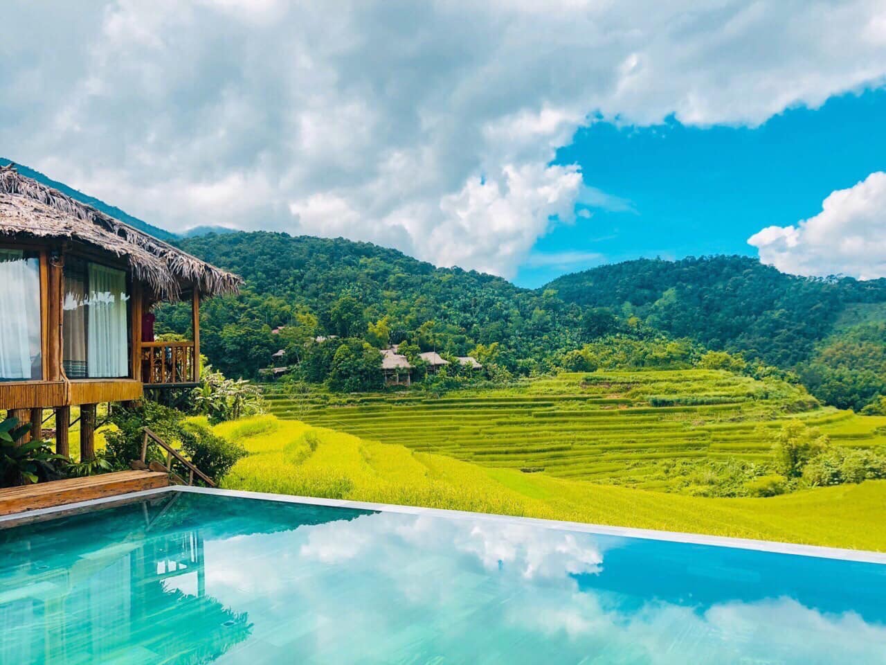 Bể bơi Puluong Natura Bể bơi Puluong Natura