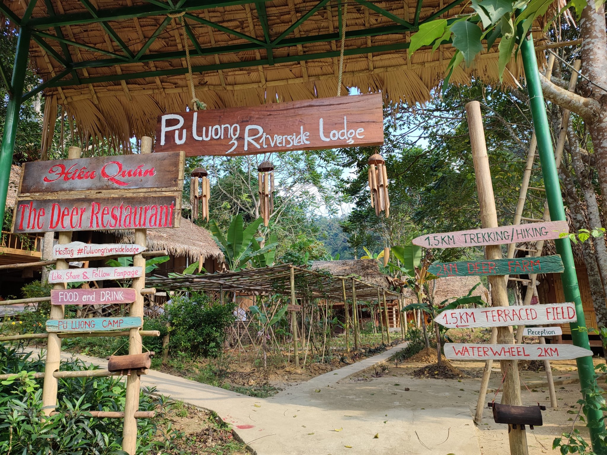 Pu Luong Riverside Lodge