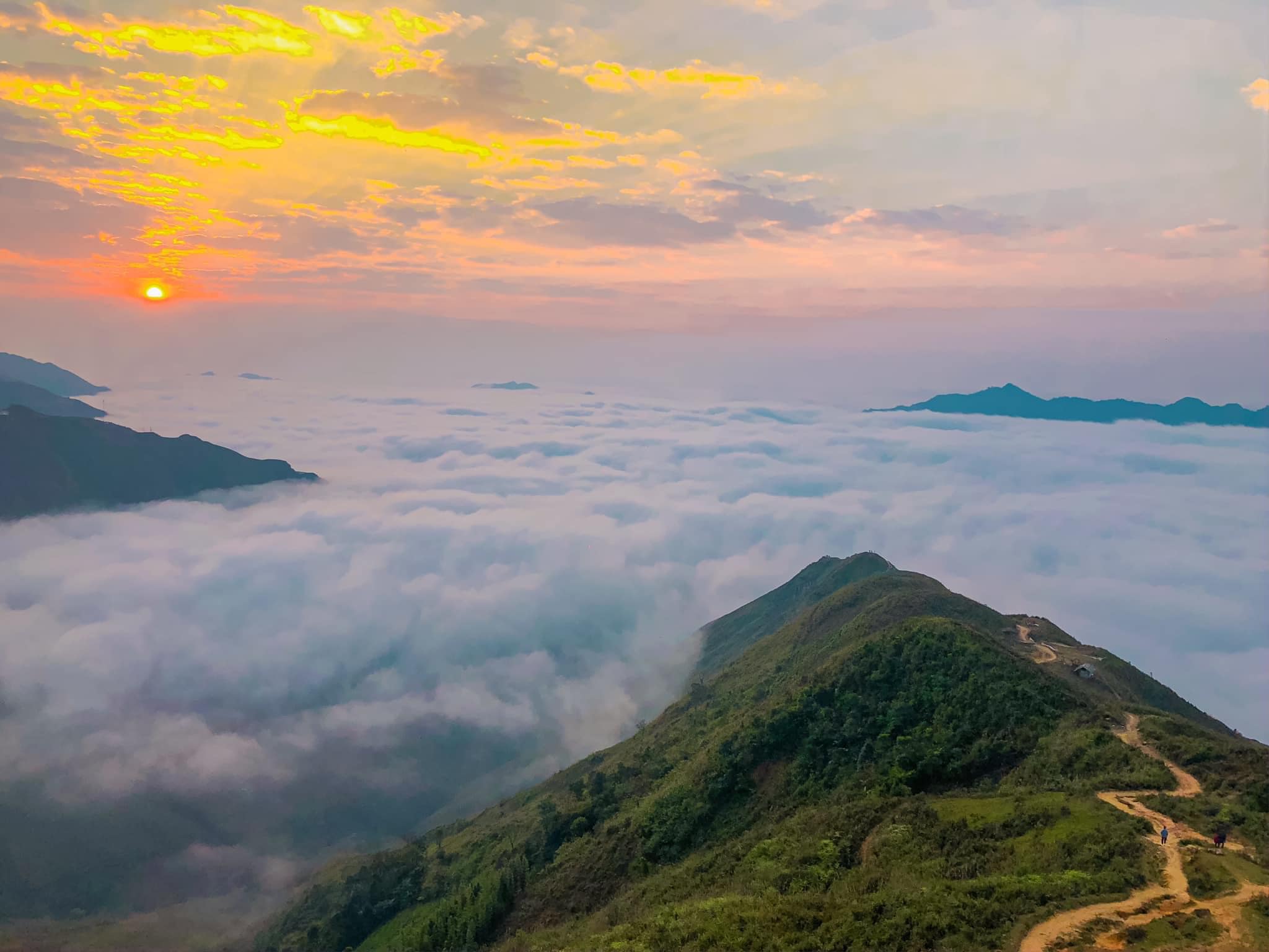 điểm săn mây Tà Xùa