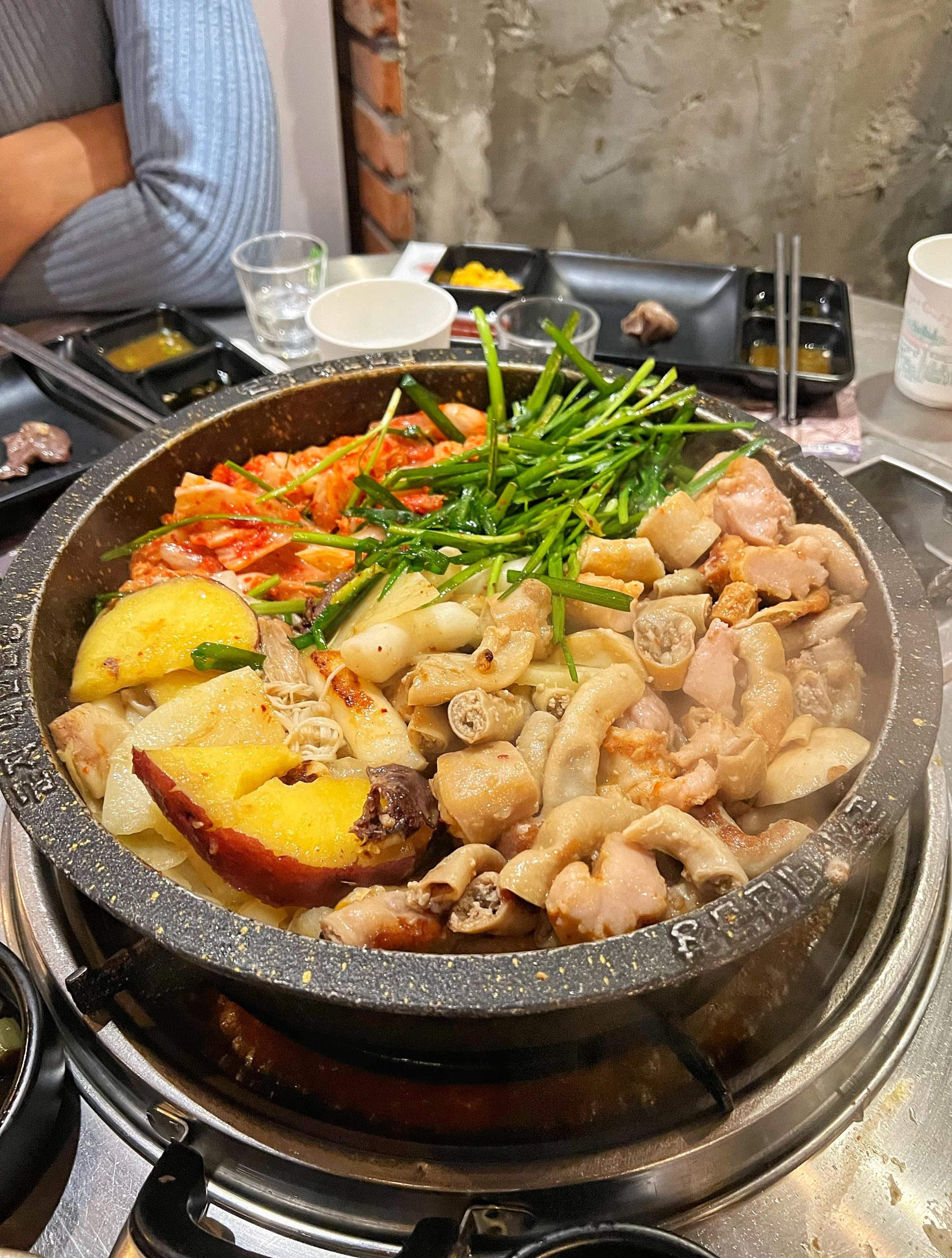 Quán lòng bò nướng Gunja Daehan Gopchang